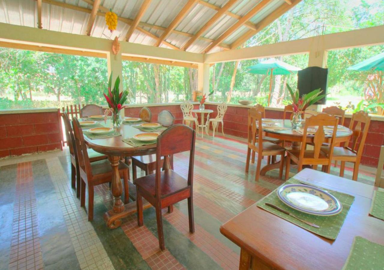 סן איגנאסיו Midas Resorts מסעדה תמונה